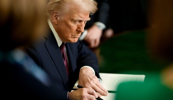 Импульсивность Трампа грозит переговорам на Ближнем Востоке - эксперт