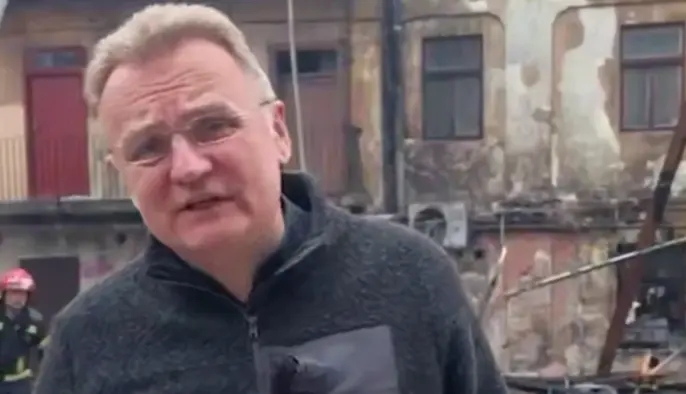 Російський обстріл Львова: Садовий заявив про зростання кількості поранених