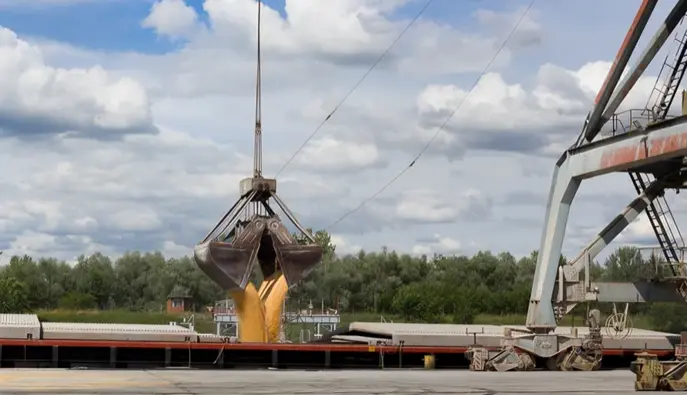 Зерно з окупованого Маріуполя опинилося у турецької компанії-учасниці програм ООН