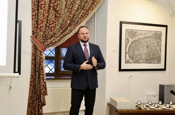 Депутати підтримали рішення про дострокове припинення повноважень Луцького міського голови Поліщука