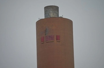 Дрон, залетевший в Эстонию из России, попал в трубу электростанции