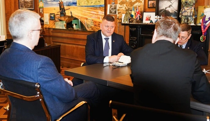 Залужний обговорив із представником Міноборони Швеції посилення оборони України