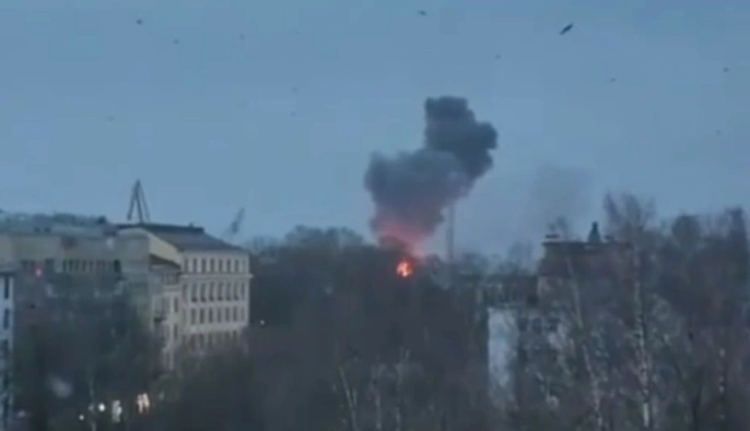 Беспилотники СБУ ударили по нефтетерминалу порта Усть-Луга в России