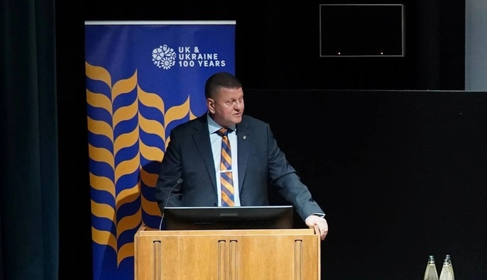 Залужний: Демократіям доведеться воювати за себе – для цього потрібні непопулярні рішення 