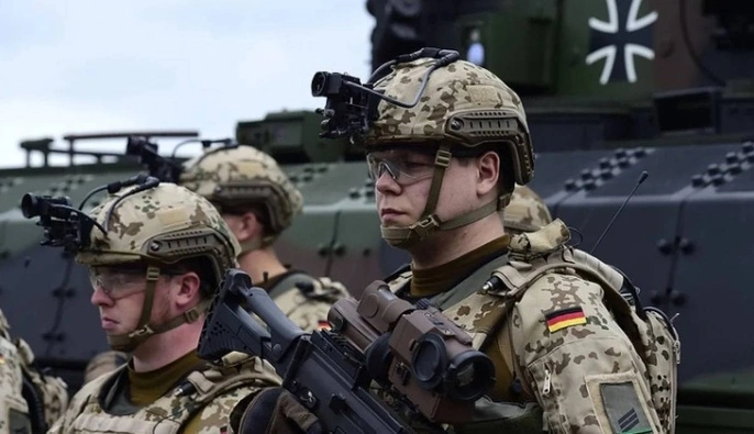 Скандал з витоком секретних даних у ФРН: офіцера Бундесверу відсторонили від служби