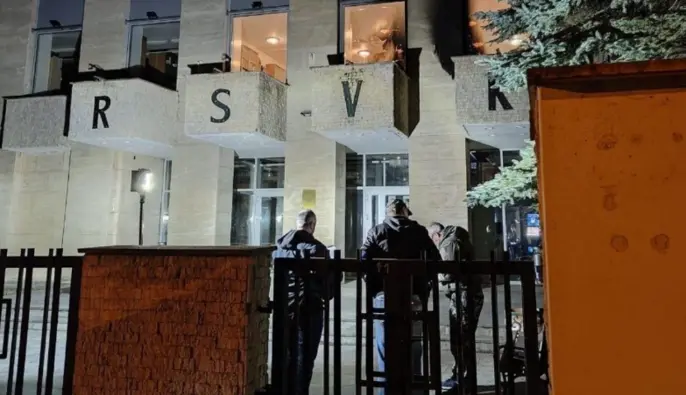 У Празі закидали 