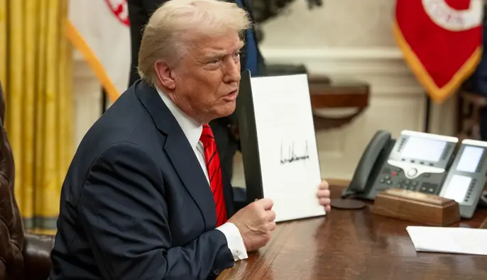 Минфин США планирует разместить подпись Трампа на всех новых бумажных долларах — AP