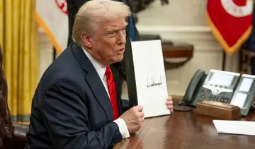 Мінфін США планує розмістити підпис Трампа на всіх нових паперових доларах — AP