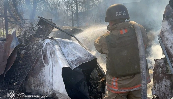 ГСЧС: россияне обстреляли четыре района Днепропетровщины, есть раненые