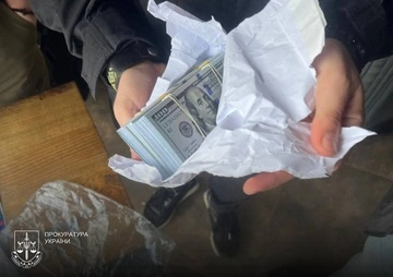 Нелегальный выезд за $30 тысяч: во Львовской области задержали работника ГПСУ