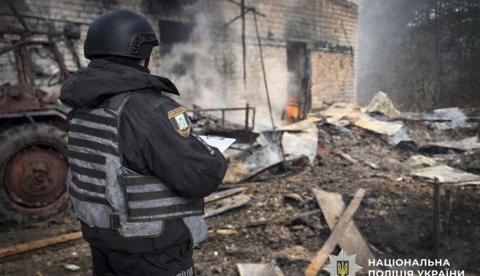 Россияне ударили из артиллерии по дому в Сумской области: погибла девушка, шестилетний ребенок ранен