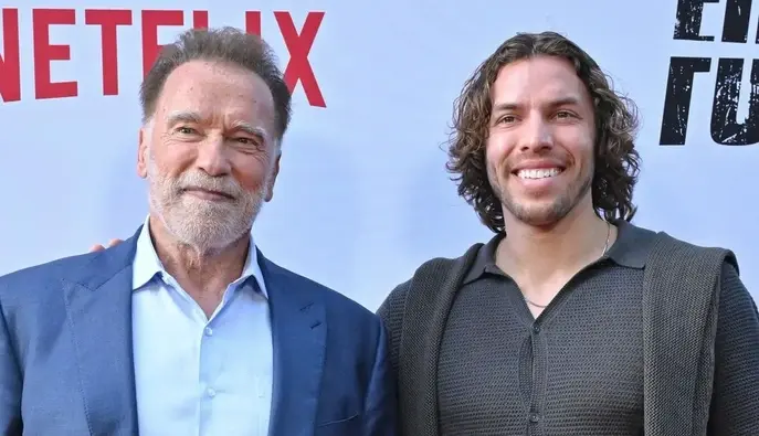 Выкопанный отец: сын Арнольда Шварценеггера выиграл свои первые соревнования по бодибилдингу