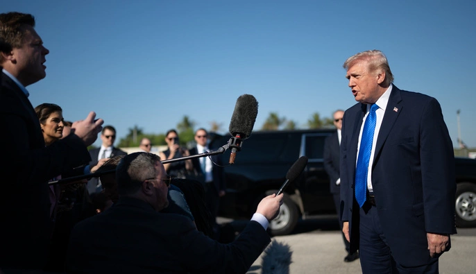 Трамп угрожает уничтожить электростанции, нефтяные месторождения и остров Харг, если Иран не откроет Ормузский пролив