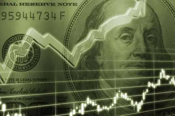 Через війну в Ірані долар зріс до максимуму з 2022 року — Bloomberg