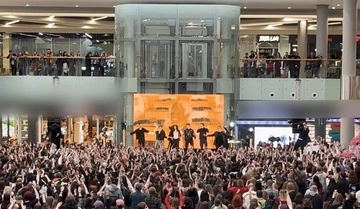 Драйв і Розстріляне відродження – як МУР виступили у Retroville