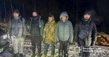 На Буковине ликвидировали схему по переправке военнообязанных за границу: детали