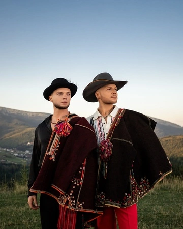 Темпераментне фламенко та "голос Карпат": Vlad Darwin і Лазановський зачарували новим кліпом