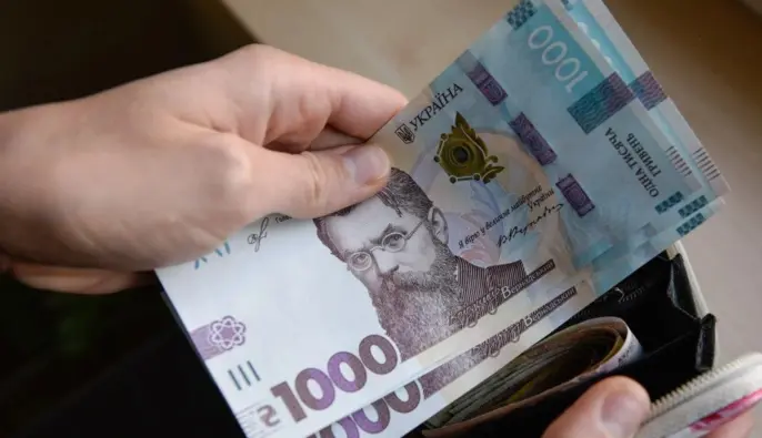 Дисбаланс зарплат в Україні: у Раді назвали ключові проблеми