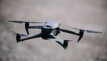 Українські БпЛА, ймовірно, збилися з курсу через РЕБ і потрапили до країн Балтії — ЗМІ