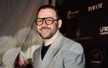 Варіантів - безліч: Андре Тан розповів, як поєднувати джинси з іншими кольорами