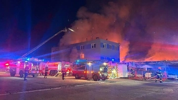 У Польщі арештували двох підозрюваних у підпалі складу для України