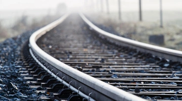 Из-за железнодорожных работ на Полтавщине изменен маршрут двух поездов в Харьков