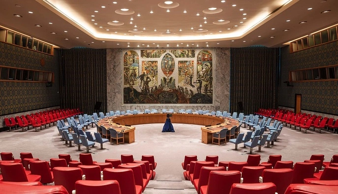 Россия, Китай и Франция заблокировали резолюцию Совбеза ООН по открытию Ормузского пролива силой - NYT