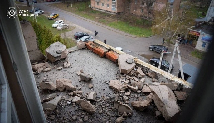В Киевской области спасатели ликвидировали все пожары после ударов РФ: в ГСЧС рассказали детали