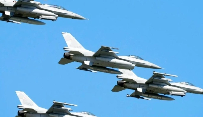 Польша поднимала истребители из-за массированной российской атаки