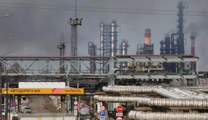 Атака ЗСУ по Ново-Уфимському НПЗ зупинила ключову установку — Reuters