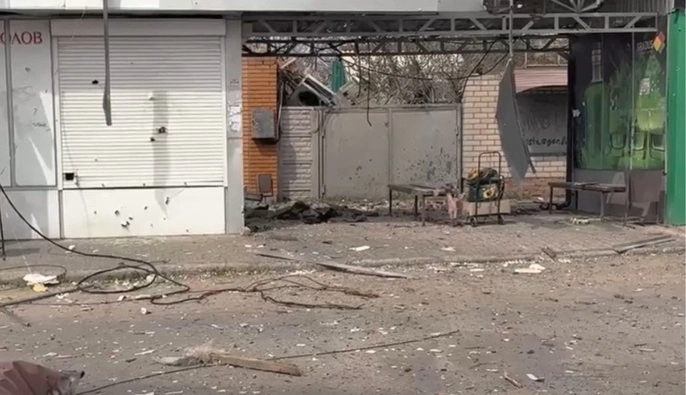 В результате российской атаки на Херсон погибла женщина, среди раненых есть ребенок