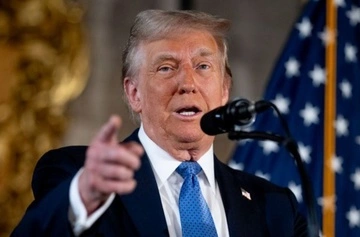 Трамп готує масові звільнення в уряді на тлі війни з Іраном — Reuters