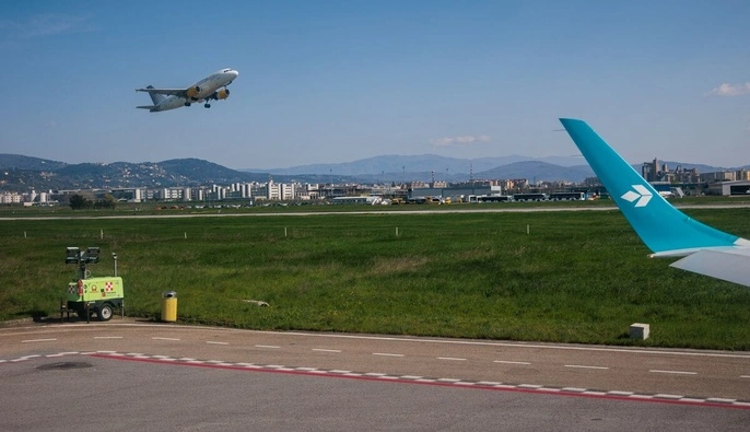 Італійські аеропорти обмежують постачання пального для літаків на тлі енергокризи