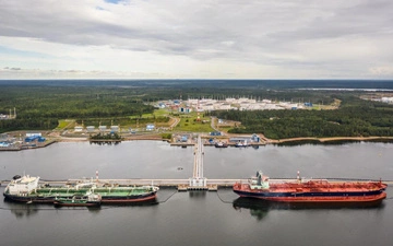 У Росії відновили відвантаження нафти через балтійський порт — ЗМІ