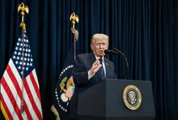 Американська поразка в Ірані оголила кризу політичної верхівки США