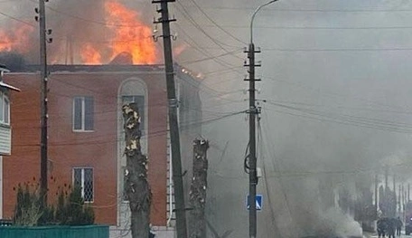 Атака на Черниговщину: беспилотник попал в налоговую в Новгород-Северском