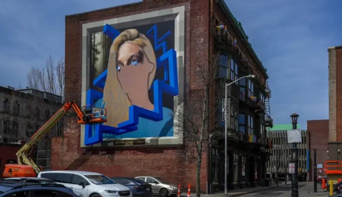В Провиденсе перенесли мурал убитой в США украинки Ирины Заруцкой после давления мэра и активистов