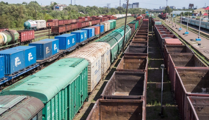 Из-за ограничения срока службы вагонов существует риск дефицита подвижного состава – УСПП