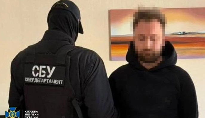 В Одесі викрили шахрайський кол-центр, який викрадав кошти із криптогаманців українців та іноземців