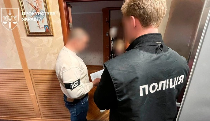 Чиновника "Укрзализныци" задержали на взятке в $100 тыс. за списание железнодорожного пути