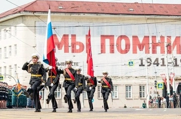 СМИ: В России заговорили об отмене парада 9 мая из-за новых дальнобойных ракет Украины