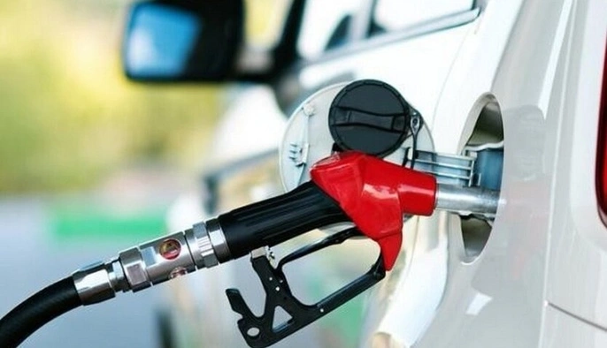 Мировые цены на топливо начали снова стремительно расти – эксперт