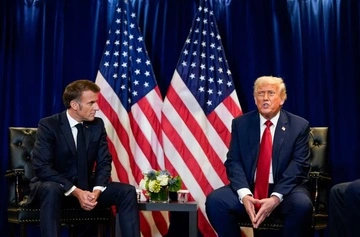 Макрон запросив Трампа на вечерю у Версалі після саміту G7 — Reuters