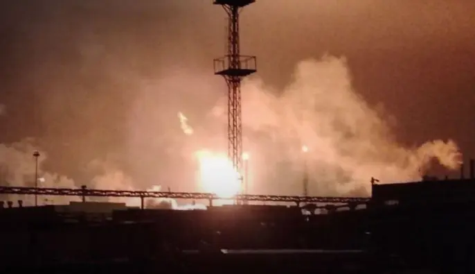 Вывели из строя две установки: Генштаб уточнил результаты поражения НПЗ 