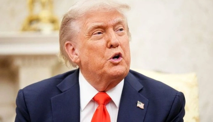 Трамп заявив, що країни НАТО хочуть допомогти розмінувати Ормузьку протоку