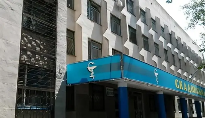 Оккупанты разместили военный штаб в закрытой больнице Скадовска – АТЕШ