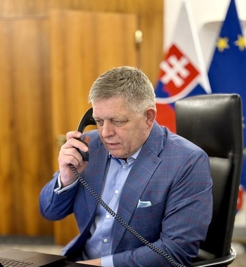 Фіцо привітав Мадяра з перемогою на виборах і згадав про нафтопровід "Дружба"