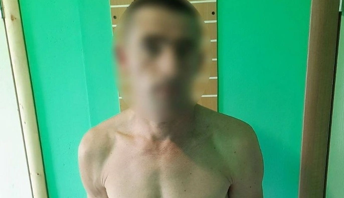 Три года насиловал несовершеннолетнюю падчерицу и ее подругу: Верховный Суд поддержал пожизненный приговор мужчине