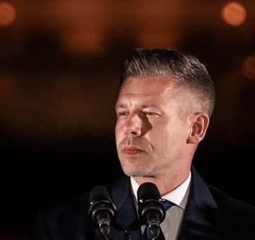 Мадяр: Ніхто не має права вказувати Україні, на яких умовах вона має укласти мир