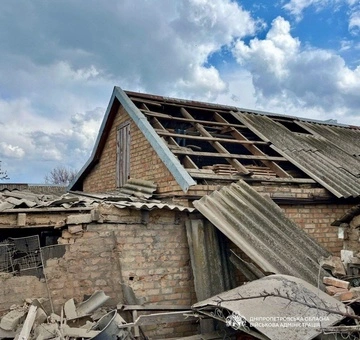 Армия РФ атаковала четыре района Днепропетровщины: есть разрушения и раненые